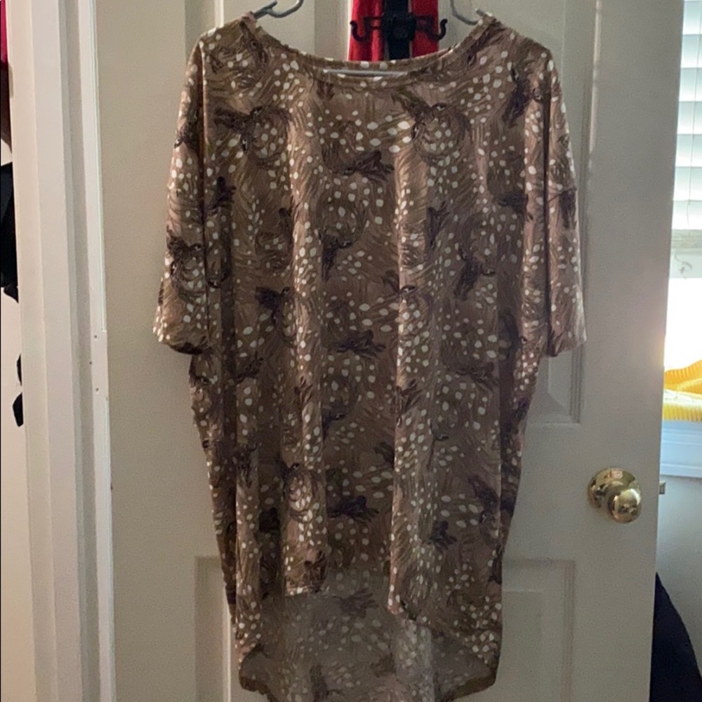 NEVER WORN LulaRoe Hi-Low Deer Print Tunic